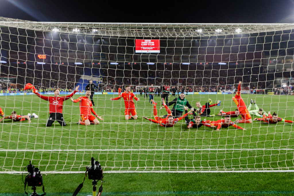 Wales players celebrate after the EUFA Euro 2020 qualifier between Wales and Hungary at Cardiff City Stadium on November 19, 2019, About Cymru 150.